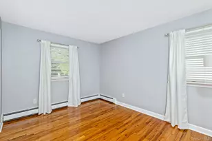 5 Regina Ct, Huntington Station, NY 11746 - Photo 15