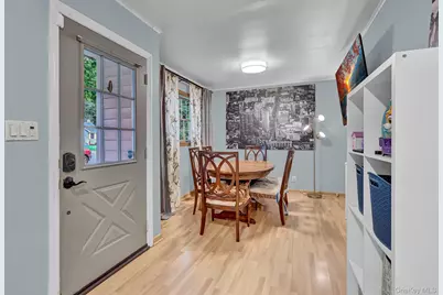 27 McGaw Avenue, Lake Grove, NY 11755 - Photo 5