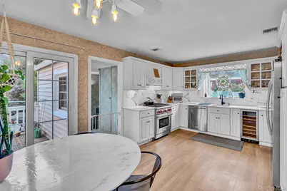 27 McGaw Avenue, Lake Grove, NY 11755 - Photo 11