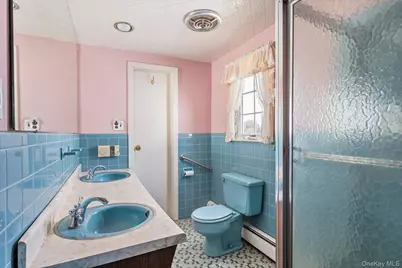 89 Bellevue Avenue, Oceanside, NY 11572 - Photo 17