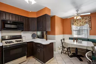 89 Bellevue Ave, Oceanside, NY 11572 - Photo 11