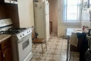 43-27 Elbertson St, Elmhurst, NY 11373 - Photo 21