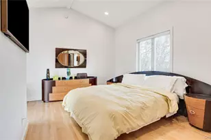 1 Carver St, Sag Harbor, NY 11963 - Photo 15