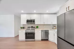 130 Farner Ave, Selden, NY 11784 - Photo 17