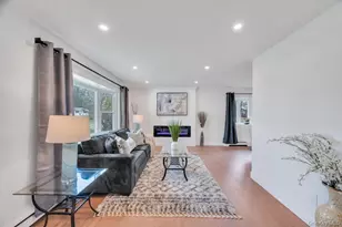 130 Farner Ave, Selden, NY 11784 - Photo 9