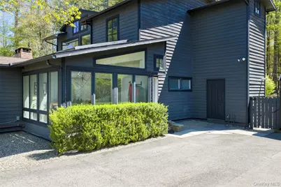 15-17 Broadview Road, Woodstock, NY 12498 - Photo 11