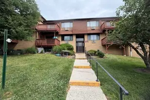 351 Richard Ct, Pomona, NY 10970 - Photo 3