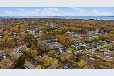 162 Parkwood Drive, Shirley, NY 11967 - Photo 29