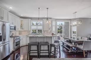 9 Sunset Ln, Patchogue, NY 11772 - Photo 11