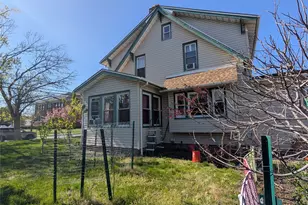 216 N Ocean Ave, Freeport, NY 11520 - Photo 39