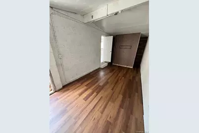 345 Walton Street, West Hempstead, NY 11552 - Photo 7