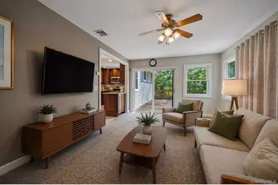 7 Carriage Court, Dix Hills, NY 11746 - Photo 15