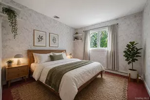 7 Carriage Ct, Dix Hills, NY 11746 - Photo 21