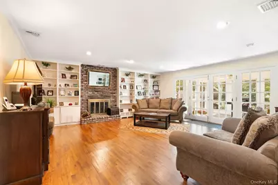 [Address not provided], Locust Valley, NY 11560 - Photo 5