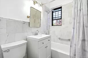 68-44 Burns St, Forest Hills, NY 11375 - Photo 21