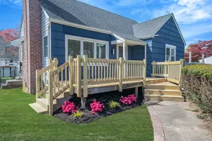 150 Spur Dr S, Bay Shore, NY 11706 - Photo 25