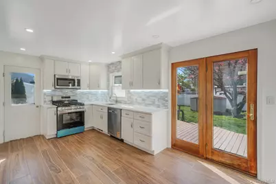 150 Spur Drive S, Bay Shore, NY 11706 - Photo 5