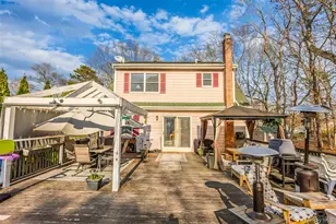 278 Ridge Rd, Ridge, NY 11961 - Photo 5
