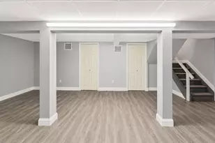 109 Aspen Dr E, Woodbury, NY 11797 - Photo 19