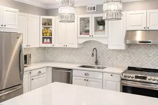 109 Aspen Dr E, Woodbury, NY 11797 - Photo 5
