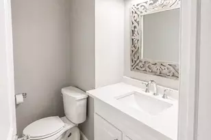 109 Aspen Dr E, Woodbury, NY 11797 - Photo 13