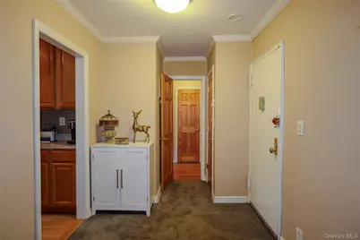 485 Bronx River Road #B35, Yonkers, NY 10704 - Photo 7