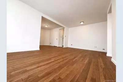 60-11 Broadway #6A, Woodside, NY 11377 - Photo 9
