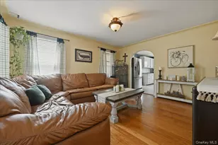 86 Tyler Ave, West Sayville, NY 11796 - Photo 5