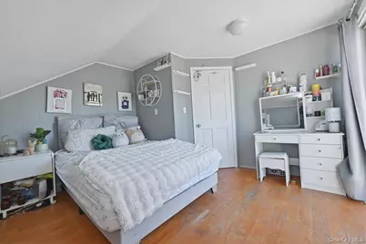 86 Tyler Avenue, West Sayville, NY 11796 - Photo 21