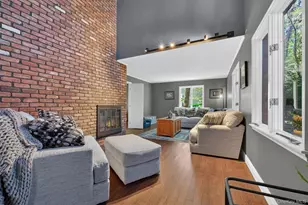 40 Brentwood Dr, Poughkeepsie, NY 12603 - Photo 13