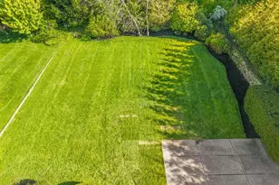 35 Berrian Rd, New Rochelle, NY 10804 - Photo 3