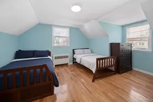 33 Greenwood Ln, White Plains, NY 10607 - Photo 13