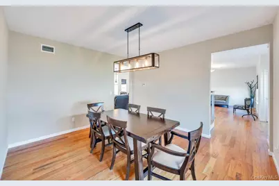 27 Grant Street, Port Jefferson Station, NY 11776 - Photo 13