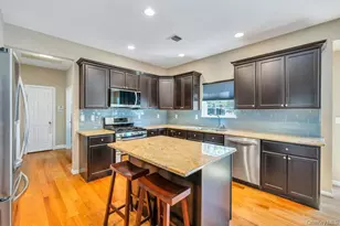 27 Grant St, Port Jefferson Station, NY 11776 - Photo 19