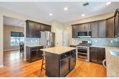 27 Grant Street, Port Jefferson Station, NY 11776 - Photo 21