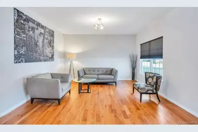 27 Grant Street, Port Jefferson Station, NY 11776 - Photo 9