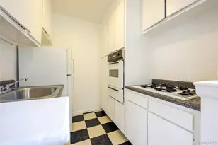 102-30 Queens Blvd, Forest Hills, NY 11375 - Photo 15