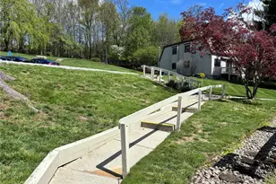 10 Sycamore Dr, Middletown, NY 10940 - Photo 23