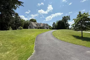 91 Caties Way, Hopewell Junction, NY 12533 - Photo 3