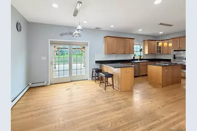 343 North Avenue, Pleasant Valley, NY 12569 - Photo 5