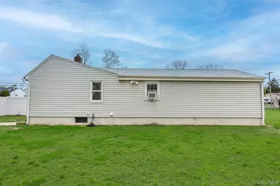 73 Harrison Avenue, Amityville, NY 11701 - Photo 25