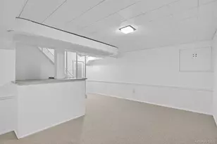 64 Beech Street W, White Plains, NY 10604 - Photo 37