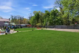 197 Stony Hollow Rd, Greenlawn, NY 11740 - Photo 33