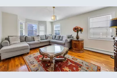 64 Cottage Place, Mineola, NY 11501 - Photo 7