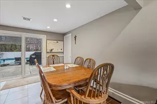 79 White Pine Way, Medford, NY 11763 - Photo 9
