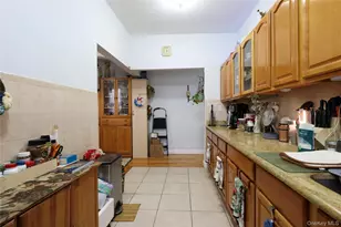 21-30 36th St, Astoria, NY 11105 - Photo 17