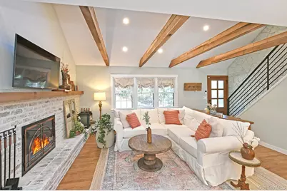 68 Upland Drive, East Northport, NY 11731 - Photo 11