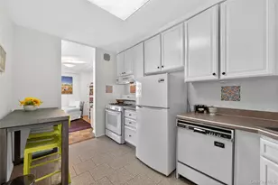 300 Martine Ave, White Plains, NY 10601 - Photo 13