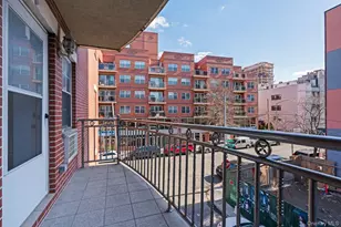 35-06 Leavitt St, Flushing, NY 11354 - Photo 17