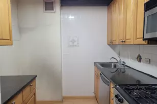 138-35 Elder Ave, Flushing, NY 11355 - Photo 13